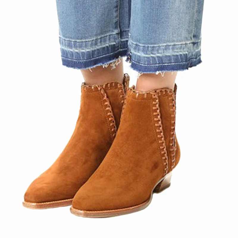 2020 new autumn and winter carnival leather woven microfiber suede desert British style Martin boots thick heel boots goth
2020 new autumn and winter carnival leather woven microfiber suede desert British style Martin boots thick heel boots goth