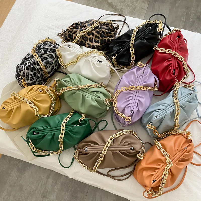 Gold Chain PU Leather Cloud Bag for Women 2021 Summer Armpit Bag Lady Shoulder Handbags Female Solid Color Travel Hand Bag
Gold Chain PU Leather Cloud Bag for Women 2021 Summer Armpit Bag Lady Shoulder Handbags Female Solid Color Travel Hand Bag