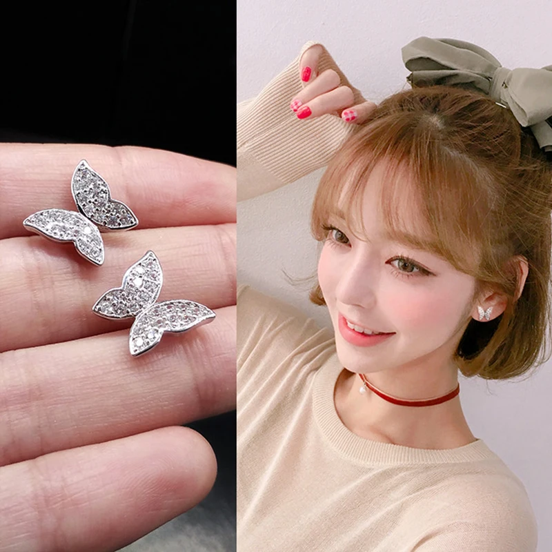 MEYRROYU 925 Sterling Silver Temperament Crystal Butterfly Stud Earrings Fashion Ladies Birthday Party Accessories Stud Earrings
MEYRROYU 925 Sterling Silver Temperament Crystal Butterfly Stud Earrings Fashion Ladies Birthday Party Accessories Stud Earrings