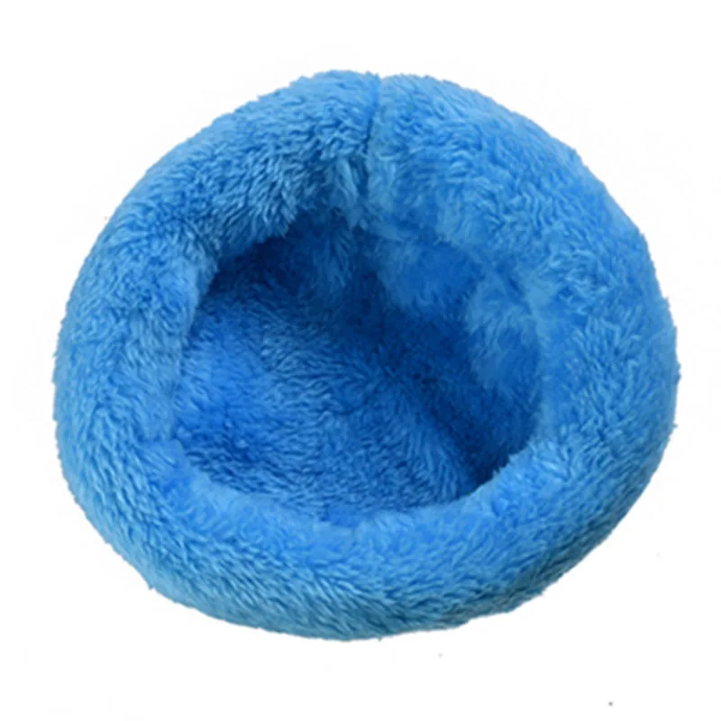 Small Pet House Mat Hamster Warm Winter Round Nest Mat Guinea Pig Thickened Warm Arctic Velvet Mat Small Insect Nest
Small Pet House Mat Hamster Warm Winter Round Nest Mat Guinea Pig Thickened Warm Arctic Velvet Mat Small Insect Nest