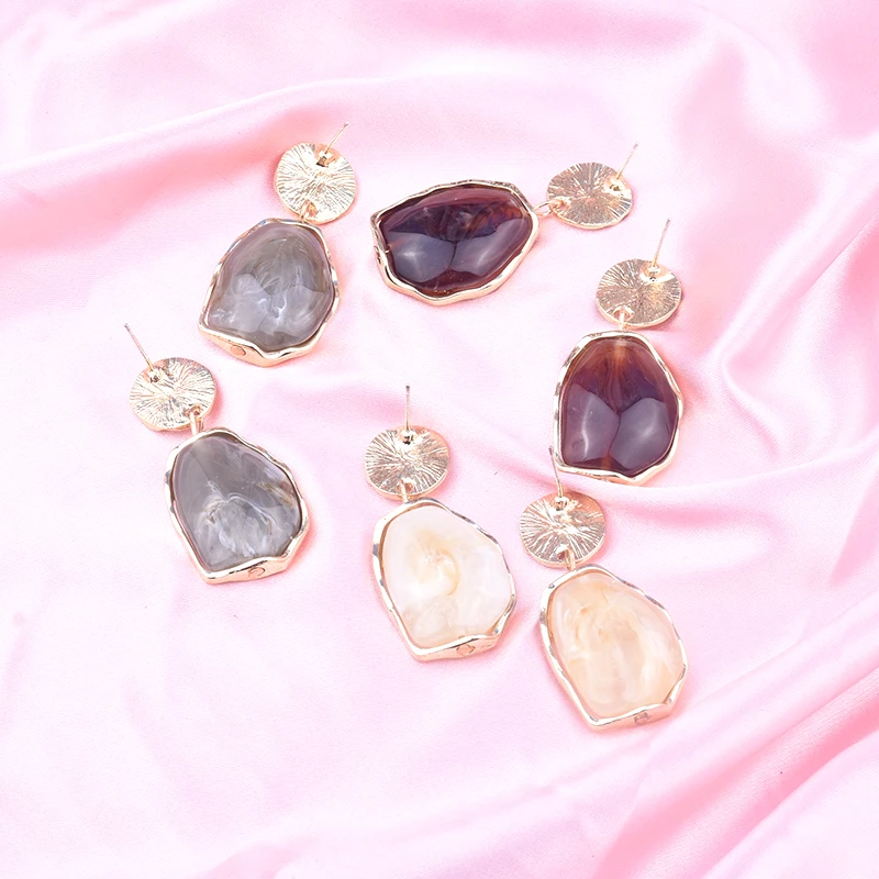New Moonstone Geometric Retro Irregular Drop Earrings for Women Fashion Glamour Korean Jewelry Girls New Year Party Gifts
New Moonstone Geometric Retro Irregular Drop Earrings for Women Fashion Glamour Korean Jewelry Girls New Year Party Gifts