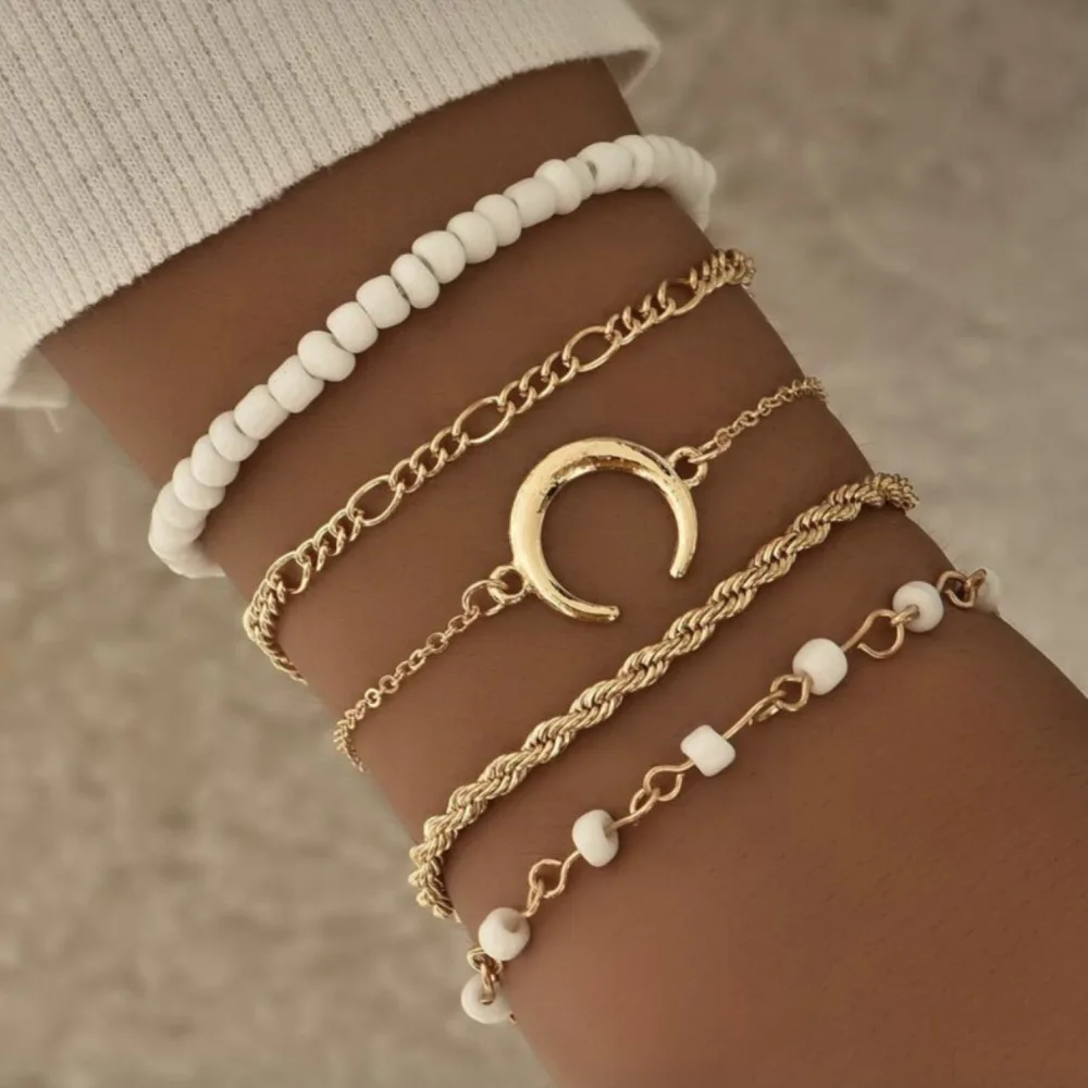 Fashion Layers Vintage Multi Color Turquoise Heart Lotus Shell Coconut Tree Bohemia Letter Inlaid Imitation Diamond Bracelet
Fashion Layers Vintage Multi Color Turquoise Heart Lotus Shell Coconut Tree Bohemia Letter Inlaid Imitation Diamond Bracelet