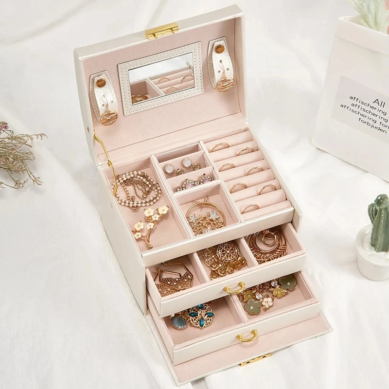 2020 New Double-Layer Velvet Jewelry Box European Jewelry Storage Box Large Space Jewelry Holder Gift Box
2020 New Double-Layer Velvet Jewelry Box European Jewelry Storage Box Large Space Jewelry Holder Gift Box