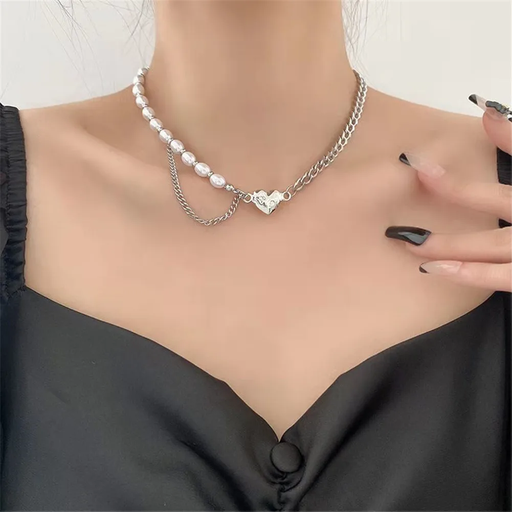 Hiphop Heart pearl chain stitching necklace women necklace Birthday bead choker Pearl women's jewelry Neck accessories
Hiphop Heart pearl chain stitching necklace women necklace Birthday bead choker Pearl women's jewelry Neck accessories