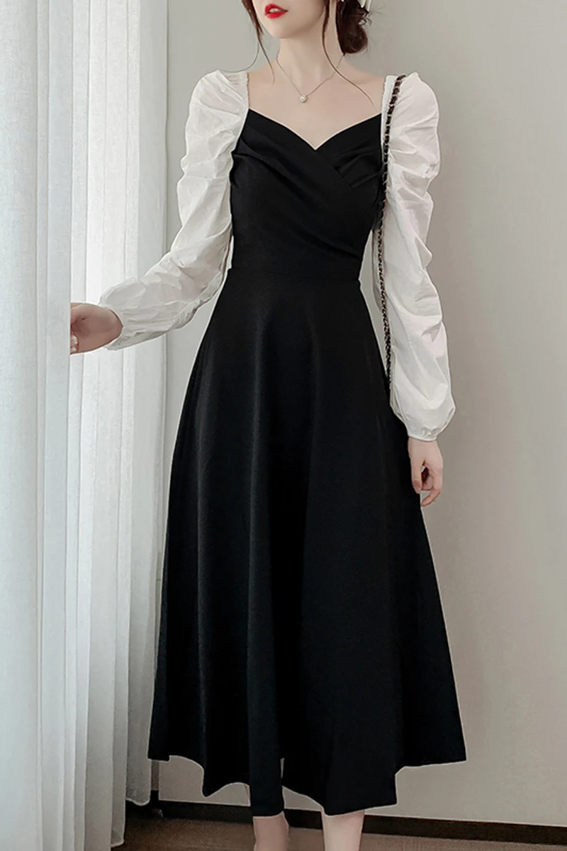 French Temperament Waist-Controlled Slim V-neck Puff Sleeve Dress for Women Spring 2021 New Holiday Fairy Pleated Maxi Dress
French Temperament Waist-Controlled Slim V-neck Puff Sleeve Dress for Women Spring 2021 New Holiday Fairy Pleated Maxi Dress