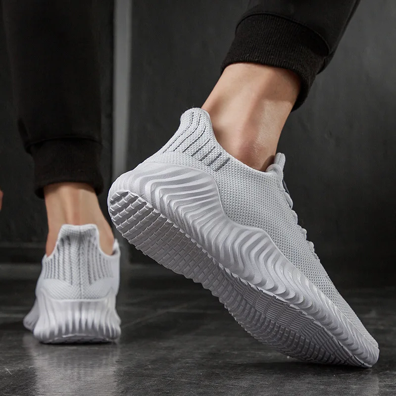 2021 Classic Running Shoes Men Sneakers Black White Grey Comfortable Breathable Trainers Size 39-47
2021 Classic Running Shoes Men Sneakers Black White Grey Comfortable Breathable Trainers Size 39-47