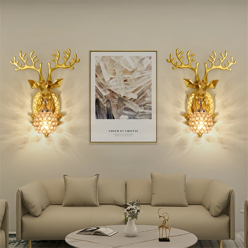 

Nordic resin golden deer head wall lamps modern living room aisle bedroom American crystal antlers deco sconces lights fixtures