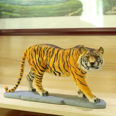 SIMULATION ANIMAL TIGERS DECORATION GEOMANCY RESIN, HANDICRAFT LIVING ROOM PORCH OFFICE STUDY ROOM DECORATION CRAFTS STATUE
SIMULATION ANIMAL TIGERS DECORATION GEOMANCY RESIN, HANDICRAFT LIVING ROOM PORCH OFFICE STUDY ROOM DECORATION CRAFTS STATUE