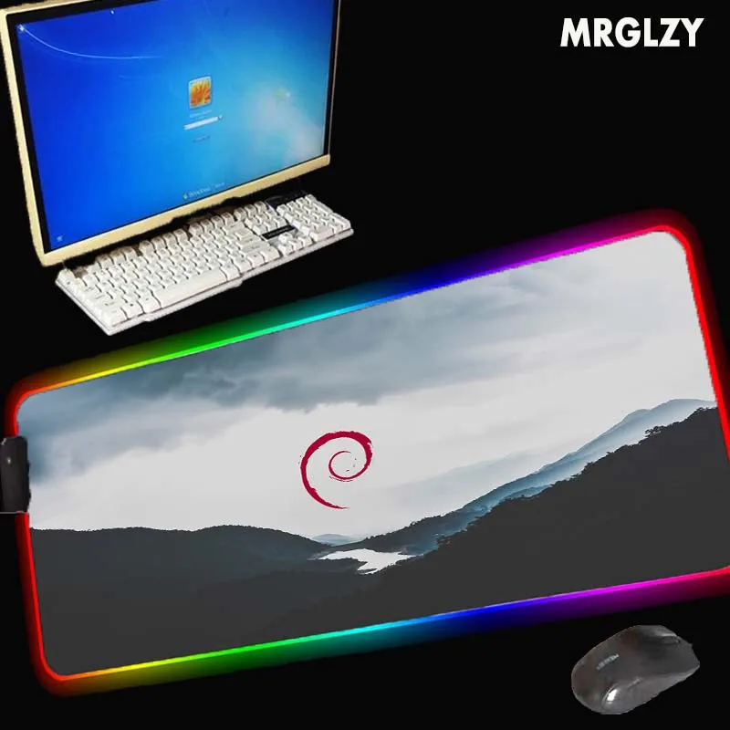 MRGLZY Meijing RGB big mouse pad LED gaming accessories desk mat household carpet natural rubber non-slip and waterproof XXL
MRGLZY Meijing RGB big mouse pad LED gaming accessories desk mat household carpet natural rubber non-slip and waterproof XXL