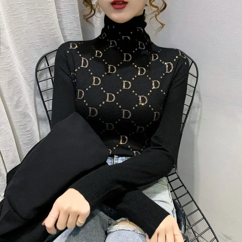 2020 new foreign-style sweater pile high collar one velvet diamond bottoming shirt for ladies 
2020 new foreign-style sweater pile high collar one velvet diamond bottoming shirt for ladies