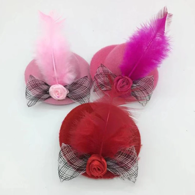 Doll New Fashion Chicken Feather Hat Fit For 1/6 BJD Barbies Doll Toys Colorful Baby Top Hat 7*4.5 CM Dolls Accessories
Doll New Fashion Chicken Feather Hat Fit For 1/6 BJD Barbies Doll Toys Colorful Baby Top Hat 7*4.5 CM Dolls Accessories