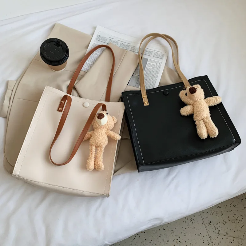 Large-capacity Bag Female 2021 Autumn and Winter New Fashion Ins Shoulder Bag Fashion Simple Casual Handbag Tote Bag Designerbag
Large-capacity Bag Female 2021 Autumn and Winter New Fashion Ins Shoulder Bag Fashion Simple Casual Handbag Tote Bag Designerbag