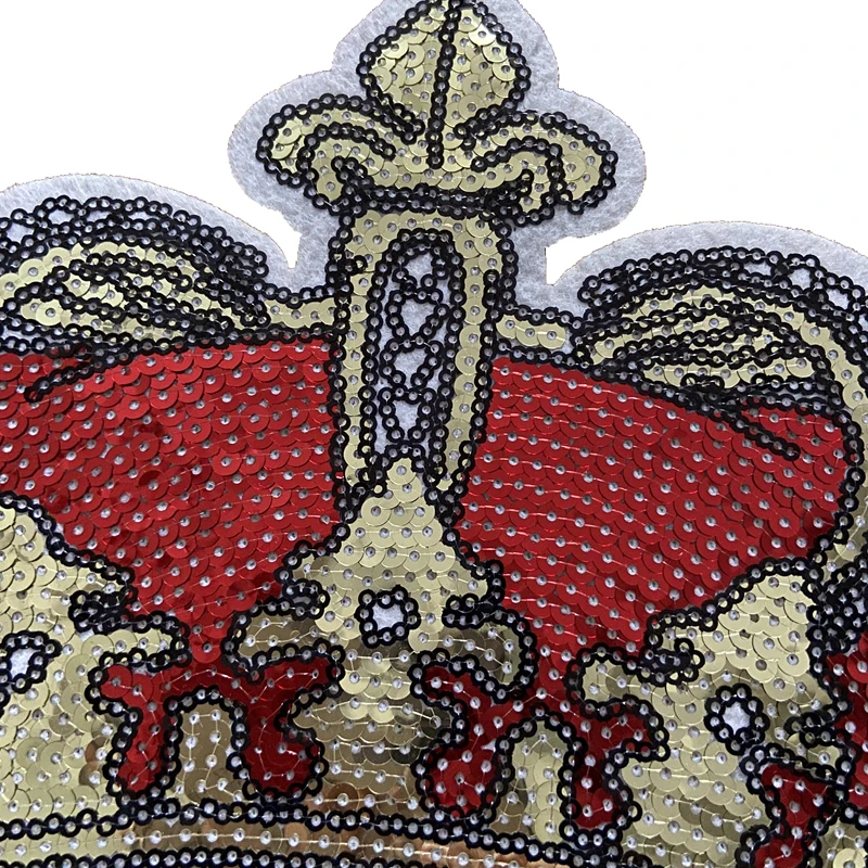 2pcs/lot Cartoon Crown Stickers for Sweaters Coat Jeans Backpack DIY Sewing Garments Accessories Sequined Patch Diy Patches
2pcs/lot Cartoon Crown Stickers for Sweaters Coat Jeans Backpack DIY Sewing Garments Accessories Sequined Patch Diy Patches