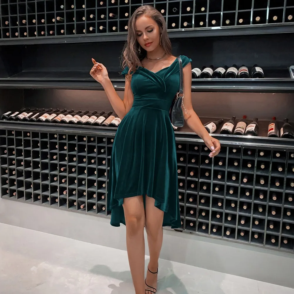 BP Vintage Women Off Shoulder Velvet Dress Defined Waist Flared A-Line High-Lo Hem Ball Gown Elegant Lady Dresses Bride Vestidos
BP Vintage Women Off Shoulder Velvet Dress Defined Waist Flared A-Line High-Lo Hem Ball Gown Elegant Lady Dresses Bride Vestidos