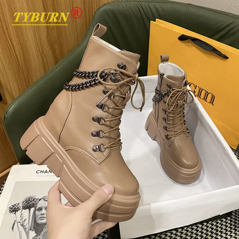 2021 Autumn Women's Ankle Boots Leather High-top with Chain Sneakers 9 Cm High Heels Platform Punk Boots Winter Platform Boots 
2021 Autumn Women's Ankle Boots Leather High-top with Chain Sneakers 9 Cm High Heels Platform Punk Boots Winter Platform Boots