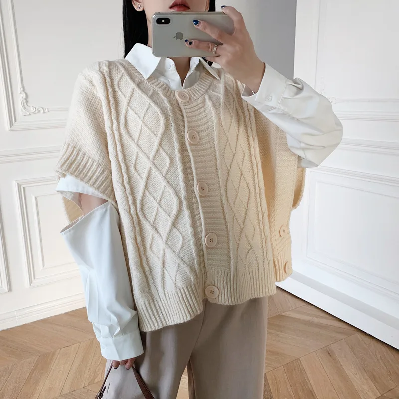 Urifens O Neck Cape Coat 20021 New Korean Batwing Sleeve Twist Solid Sweater Vest Women Oversized Chic Knit Vest Cardigan BN63U
Urifens O Neck Cape Coat 20021 New Korean Batwing Sleeve Twist Solid Sweater Vest Women Oversized Chic Knit Vest Cardigan BN63U