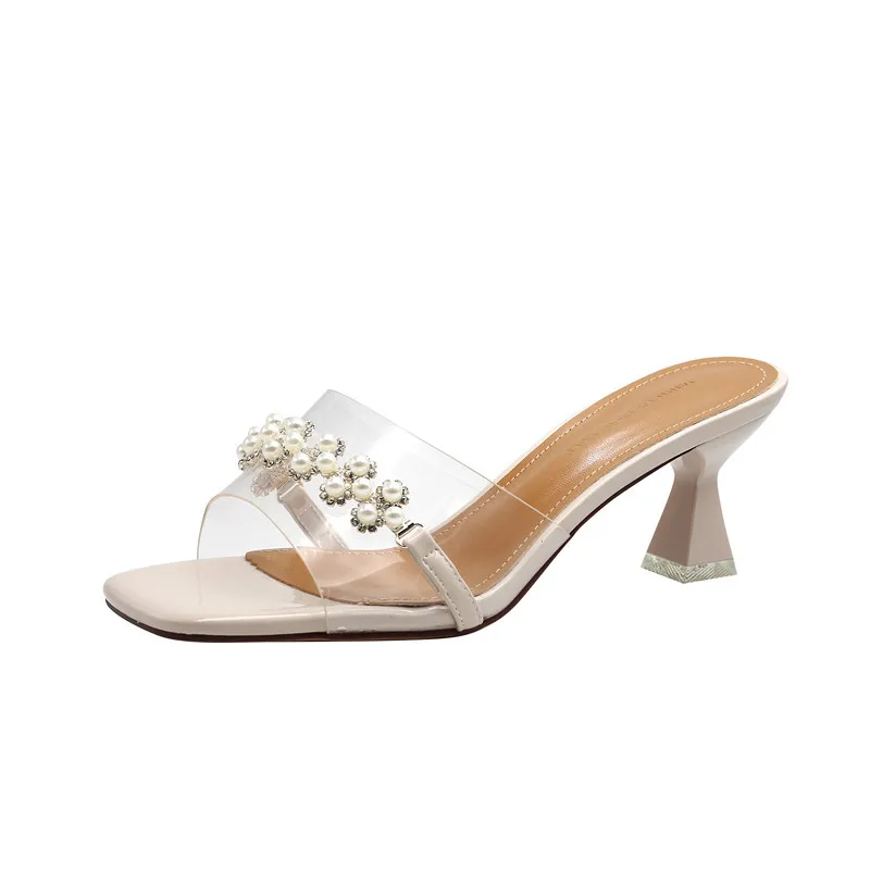 thick heel high heels 2021 new transparent water drill sandal daily Korean casual women's shoes
thick heel high heels 2021 new transparent water drill sandal daily Korean casual women's shoes
