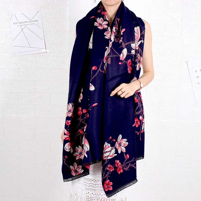 Autumn Winter Warm Pashmina Artificial Cashmere Cape Chal Women Echarpes Bufanda Jacquard Reversible Tippet Muffler Wrap 
Autumn Winter Warm Pashmina Artificial Cashmere Cape Chal Women Echarpes Bufanda Jacquard Reversible Tippet Muffler Wrap