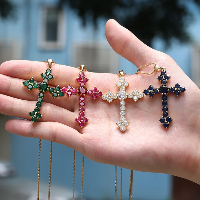 Фото Huitan крутое ожерелье с крестом для женщин инкрустированное фианитом кулоном в