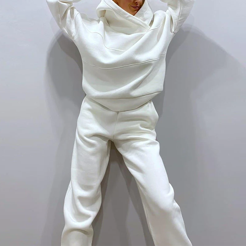 Casual Women Solid Fleece Two Piece Set Oversized Hoodie And High Waist Trouser Tracksuits 2021 Autumn Winter Female Sports Suit
Casual Women Solid Fleece Two Piece Set Oversized Hoodie And High Waist Trouser Tracksuits 2021 Autumn Winter Female Sports Suit