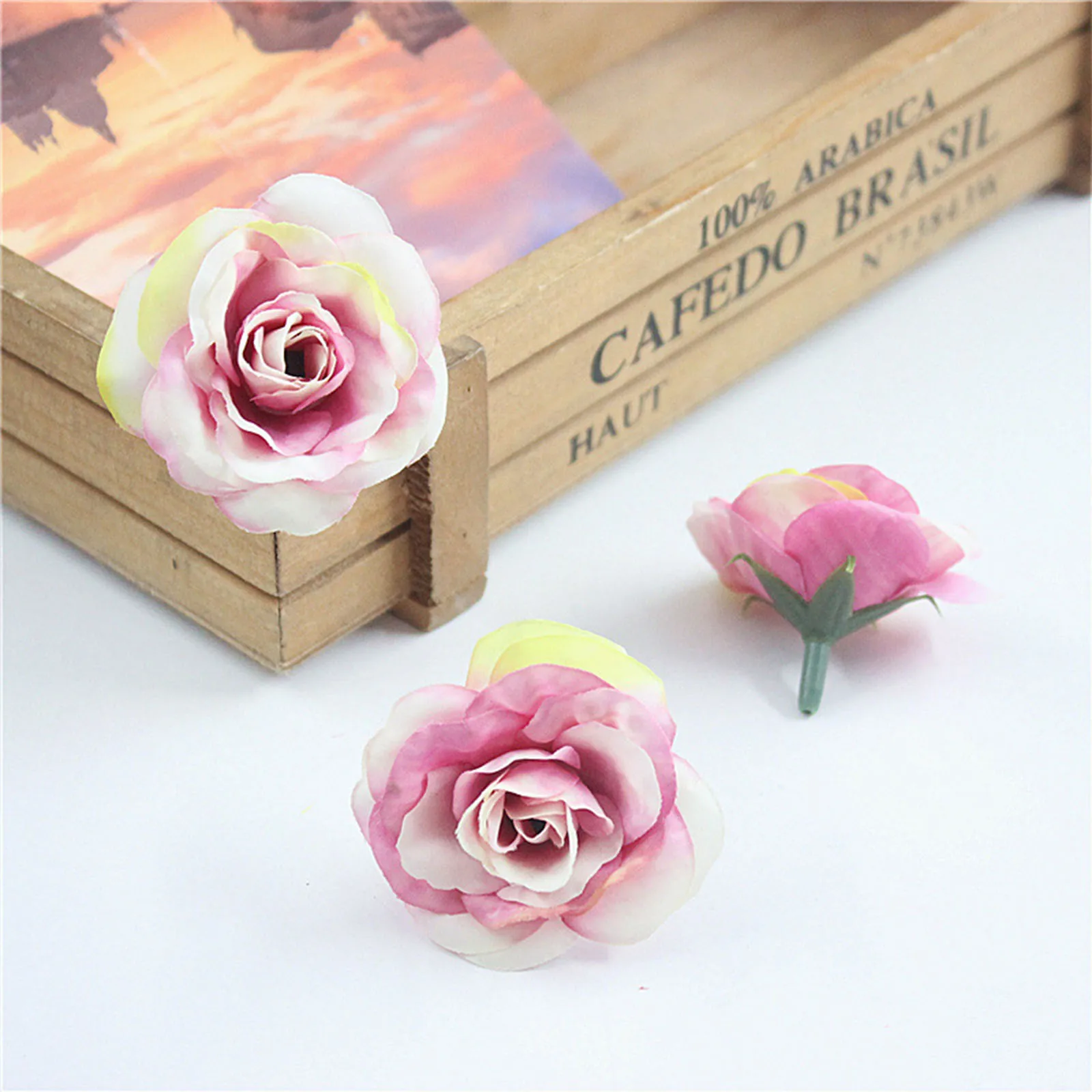 10pcs 4.5cm Artificial Flowers Head Silk Rose Flower For Wedding Home Decoration Fake Flowers DIY Gift Wreath Scrapbook Supplies
10pcs 4.5cm Artificial Flowers Head Silk Rose Flower For Wedding Home Decoration Fake Flowers DIY Gift Wreath Scrapbook Supplies