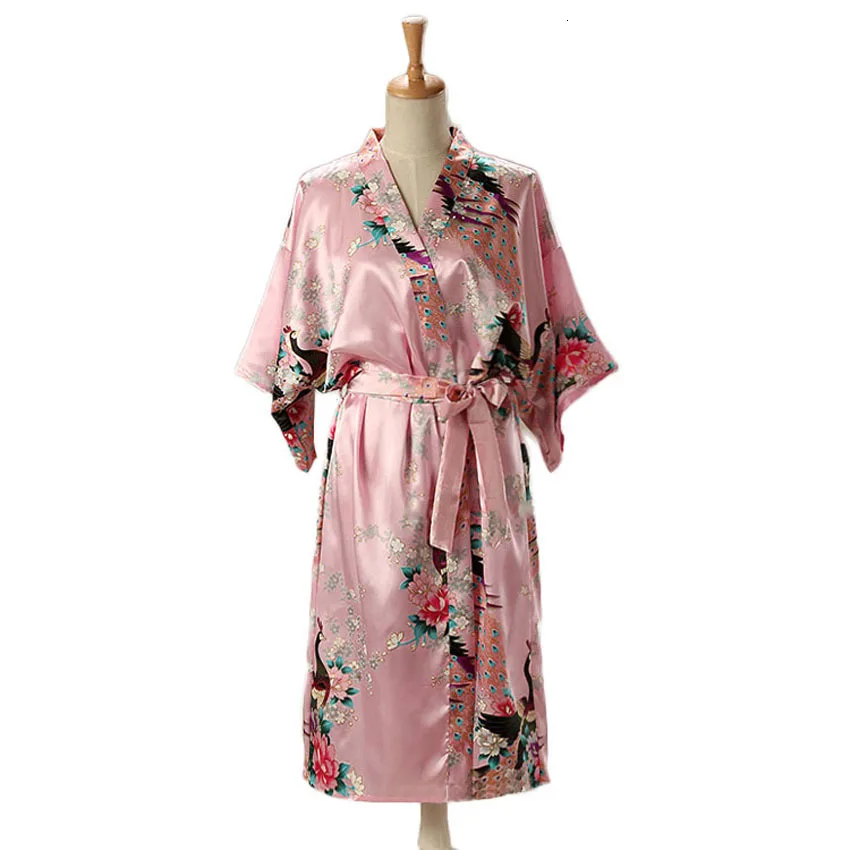 Woman Loose Style Pajamas Home Sleep Wear Lace Up Peacock Print V-neck Night Gown Japanese Kimono Yukata Bathing Robe
Woman Loose Style Pajamas Home Sleep Wear Lace Up Peacock Print V-neck Night Gown Japanese Kimono Yukata Bathing Robe