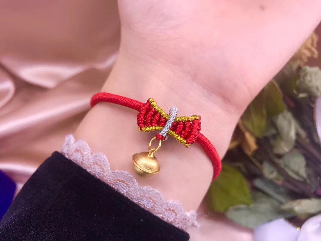 Brand Pearl Bell Butterfly Woven Hand Rope Bracelet Bell 925 Sterling Silver Plated 24K Gold Brass Exquisite Lovely Jewellery
Brand Pearl Bell Butterfly Woven Hand Rope Bracelet Bell 925 Sterling Silver Plated 24K Gold Brass Exquisite Lovely Jewellery