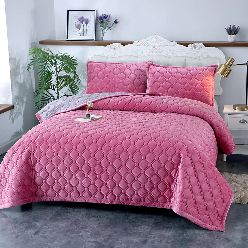 Crystal warm velvet bed sheet, solid color, thick warm winter bedspread, home decoration, comfortable and warm
Crystal warm velvet bed sheet, solid color, thick warm winter bedspread, home decoration, comfortable and warm