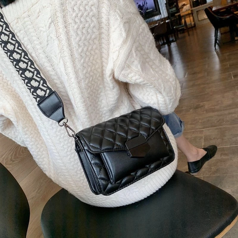bags for women 2021 nice handbags women good quality wide shoulder strap messenger bag Luxury Brand leather Shoulder bag
bags for women 2021 nice handbags women good quality wide shoulder strap messenger bag Luxury Brand leather Shoulder bag