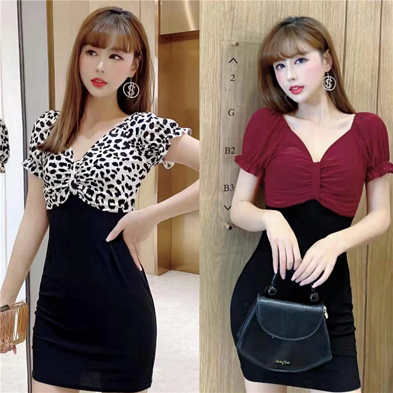 2021 с v-образным вырезом и леопардовым принтом; Футболка с короткими рукавами в Корейском стиле женская обувь для ночного клуба вечерние плат...
2021 с v-образным вырезом и леопардовым принтом; Футболка с короткими рукавами в Корейском стиле женская обувь для ночного клуба вечерние плат...