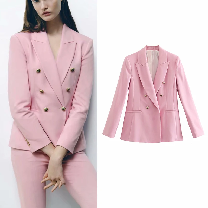 Coats & Jackets
Coats & Jackets