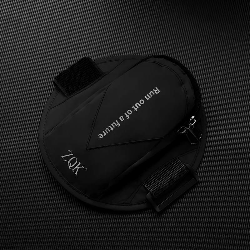 High Quality Sweat-proof Running Armband Portable Mobile Phone Arm Bag Reflective Outdoor Sports Armlet
High Quality Sweat-proof Running Armband Portable Mobile Phone Arm Bag Reflective Outdoor Sports Armlet