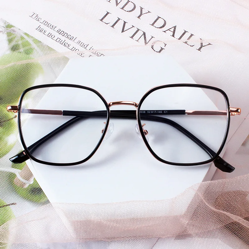 Sven Computer Glasses Irregular Men and Women Flat Mirror Anti Blue Light Anti Fatigue Retro Mobile Game Goggles
Sven Computer Glasses Irregular Men and Women Flat Mirror Anti Blue Light Anti Fatigue Retro Mobile Game Goggles