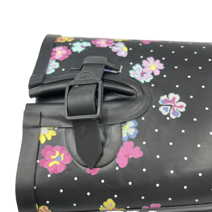 Wholesale cheap price fashion oem design side buckle white dots flowers custom print ladies rubber wellies boots adults
Wholesale cheap price fashion oem design side buckle white dots flowers custom print ladies rubber wellies boots adults