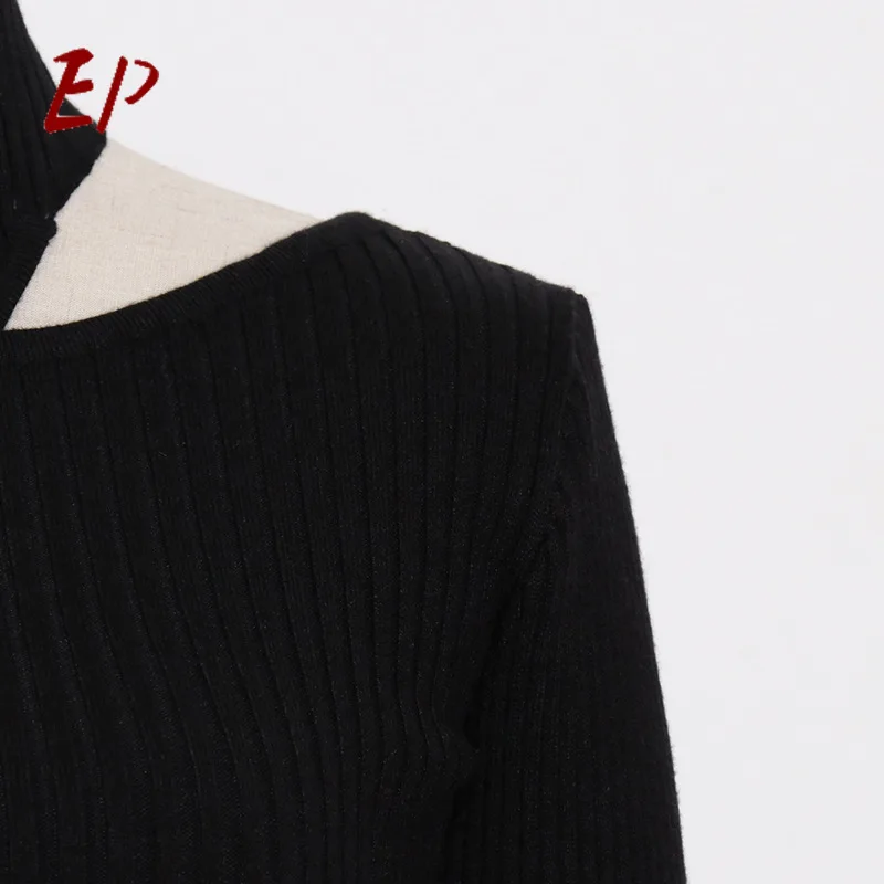 EP Fashion 2021 Spring Autumn New Sexy Womens Clothes Spliced O-Neck Black Long Sleeve Sweater For Women
EP Fashion 2021 Spring Autumn New Sexy Womens Clothes Spliced O-Neck Black Long Sleeve Sweater For Women