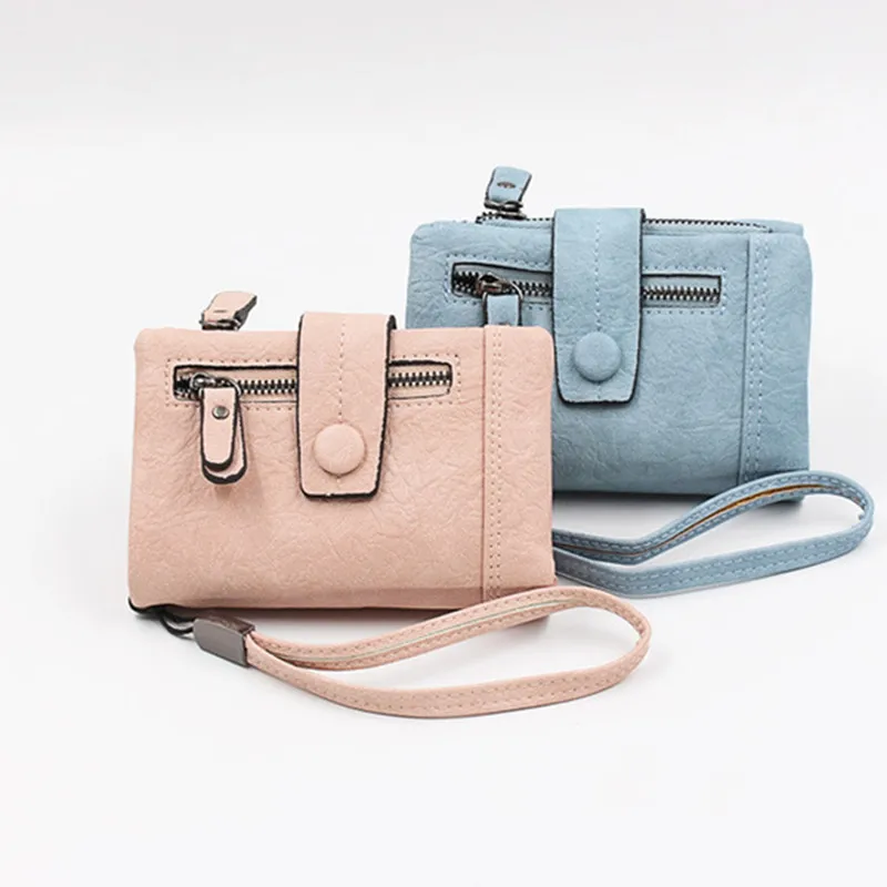 2021 new ladies frosted short wallet coin purse coin card bag clutch large capacity student wallet
2021 new ladies frosted short wallet coin purse coin card bag clutch large capacity student wallet