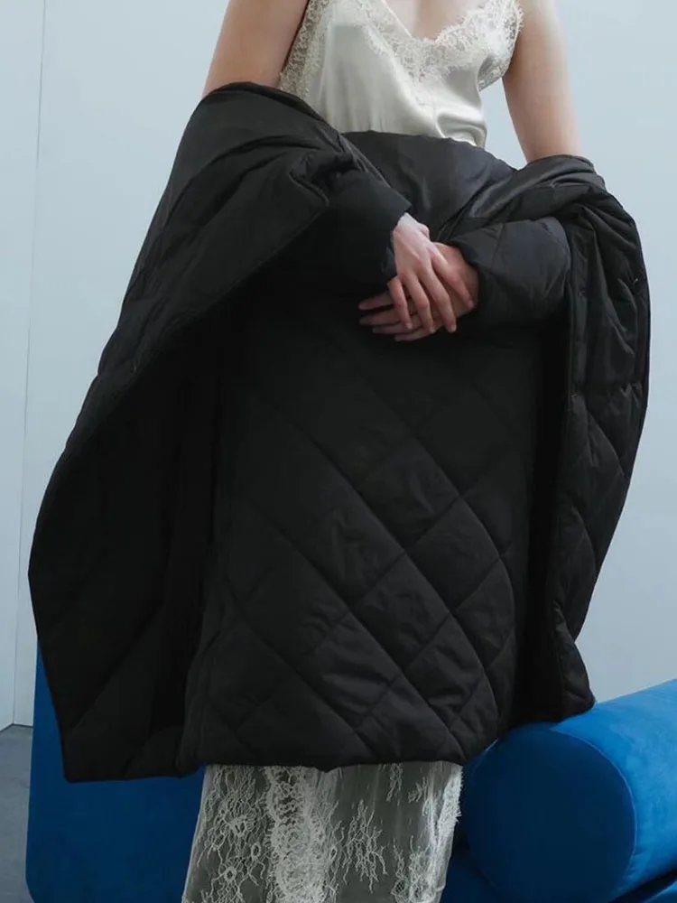 new women's fashion, atmosphere, simple, versatile, lapel, long-sleeved, plaid pocket, decorative belt, mid-length coat
new women's fashion, atmosphere, simple, versatile, lapel, long-sleeved, plaid pocket, decorative belt, mid-length coat