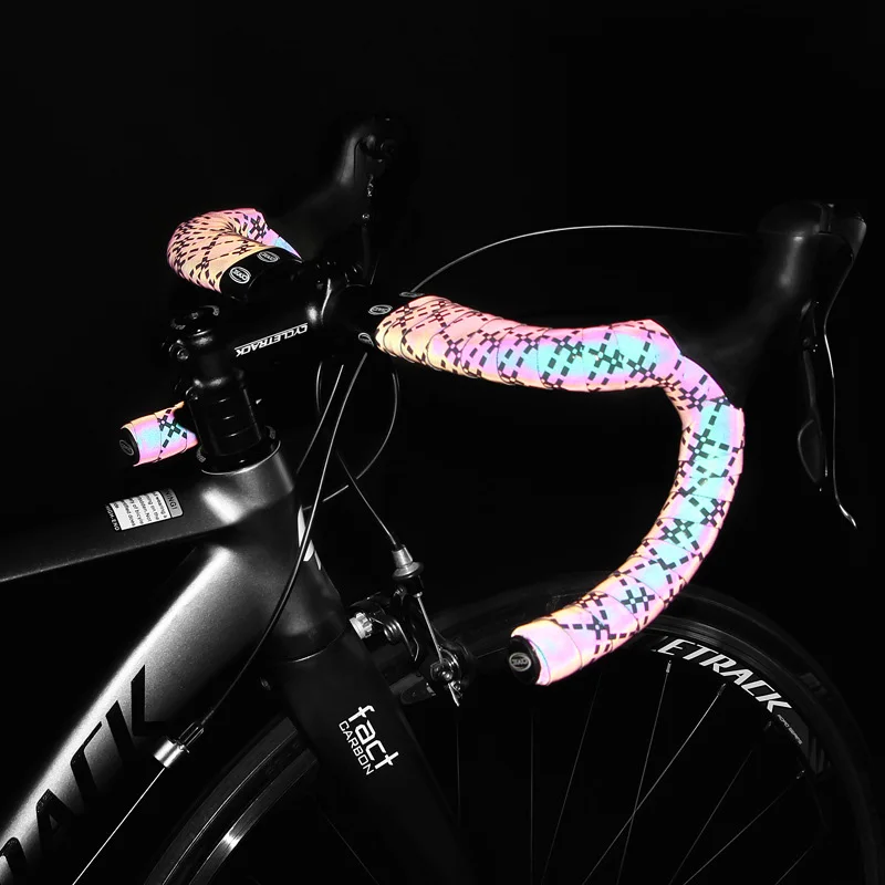 Rainbow Photochromic Bike Handlebar Tape Silica Texture Non-slip Road Bicycle Handlebar Wrap Tape EVA Anti-Vibration Accessories
Rainbow Photochromic Bike Handlebar Tape Silica Texture Non-slip Road Bicycle Handlebar Wrap Tape EVA Anti-Vibration Accessories