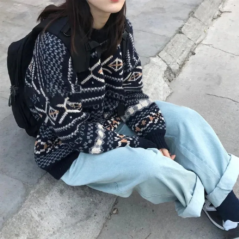 Sweater Women Vintage Knitted Pullover Casual Print Long Sleeve Oversized Jumper Female Harajuku Korean Fashion Loose Knitwear
Sweater Women Vintage Knitted Pullover Casual Print Long Sleeve Oversized Jumper Female Harajuku Korean Fashion Loose Knitwear