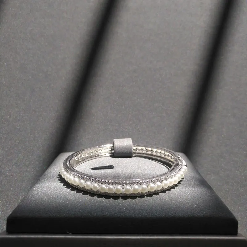 cheny s925 sterling silver bracelet new product in May French double ring pearl bracelet female fashion punk style jewelry
cheny s925 sterling silver bracelet new product in May French double ring pearl bracelet female fashion punk style jewelry