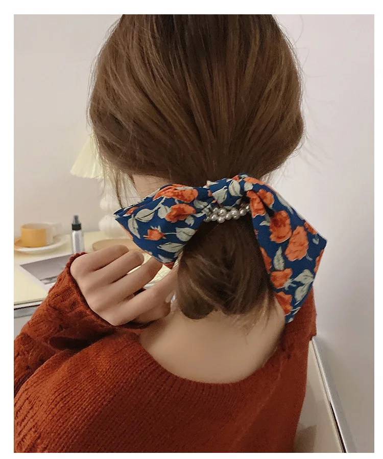 Pearl Ponytail hair ties Scarf Elastic Hair Rope For Women Hair Bow Ties Scrunchies Hair Bands Flower Print Ribbon Hairbands
Pearl Ponytail hair ties Scarf Elastic Hair Rope For Women Hair Bow Ties Scrunchies Hair Bands Flower Print Ribbon Hairbands
