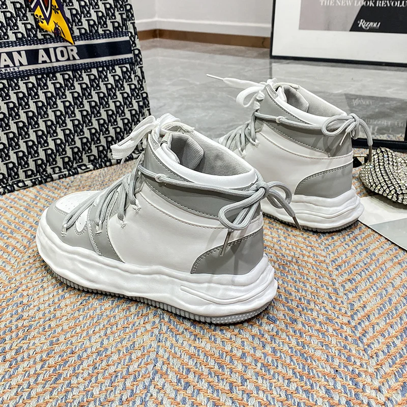 Sneakers Women Shoes Fashion High Top Ladies Vulcanized Shoes Breathable Casual Designer Platform Sneakers Women Chaussure Femme
Sneakers Women Shoes Fashion High Top Ladies Vulcanized Shoes Breathable Casual Designer Platform Sneakers Women Chaussure Femme