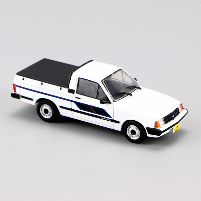 1:43 IXO CHEVROLET CHEVY 500SL/E 1988 DIECAST CAR MODEL COLLECTION TOYS RARE COLLECTION
1:43 IXO CHEVROLET CHEVY 500SL/E 1988 DIECAST CAR MODEL COLLECTION TOYS RARE COLLECTION