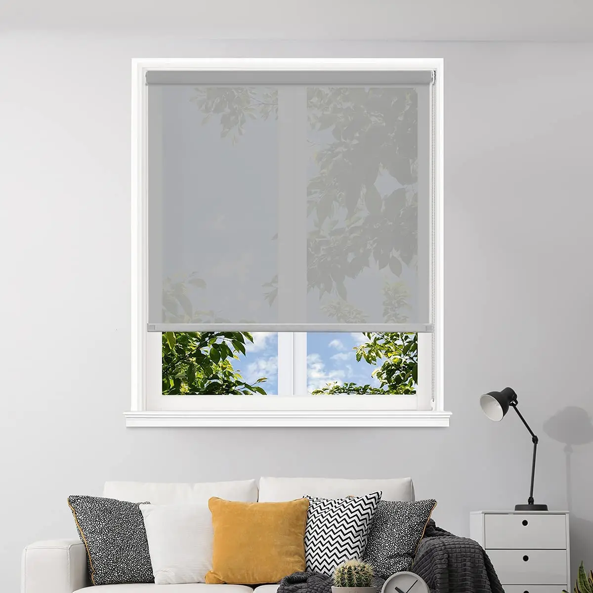 Roller Blinds Mounting Dual Layers Light Filtering Luxury Roller Shades Day and Night Window Blind for Balcony Living Room
Roller Blinds Mounting Dual Layers Light Filtering Luxury Roller Shades Day and Night Window Blind for Balcony Living Room