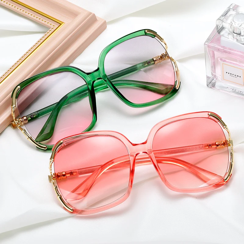 2021 NEW High Quality Fashion Square Sunglasses Men Women Brand Designer Vintage Female Ladies Sun Glasses Female Oculos UV400
2021 NEW High Quality Fashion Square Sunglasses Men Women Brand Designer Vintage Female Ladies Sun Glasses Female Oculos UV400