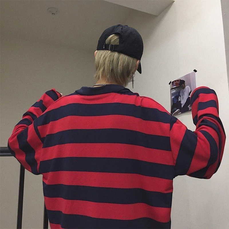 NiceMix Japan Punk Men Harajuku Black Red Striped T-shirt Male Loose Oversize Long Sleeve O-Neck T Shirt Tops Summer Boys Tees
NiceMix Japan Punk Men Harajuku Black Red Striped T-shirt Male Loose Oversize Long Sleeve O-Neck T Shirt Tops Summer Boys Tees