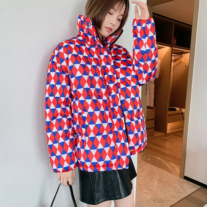 2021 new down jacket long sleeve cotton-padded women's short stand-up collar jacket warm loose versatile and thick brand fashion
2021 new down jacket long sleeve cotton-padded women's short stand-up collar jacket warm loose versatile and thick brand fashion