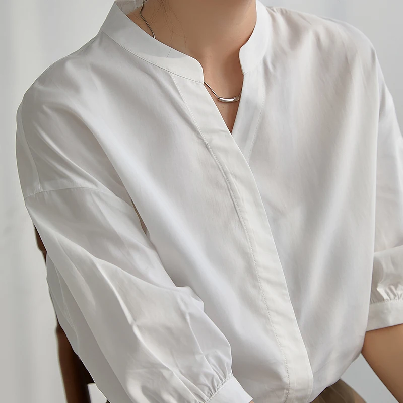 Half Lantern Sleeve White Shirts Ladies Fashion Loose Casual V-Neck Single-Breasted Blouse Basic Tops Buttons Up Shirts 
Half Lantern Sleeve White Shirts Ladies Fashion Loose Casual V-Neck Single-Breasted Blouse Basic Tops Buttons Up Shirts