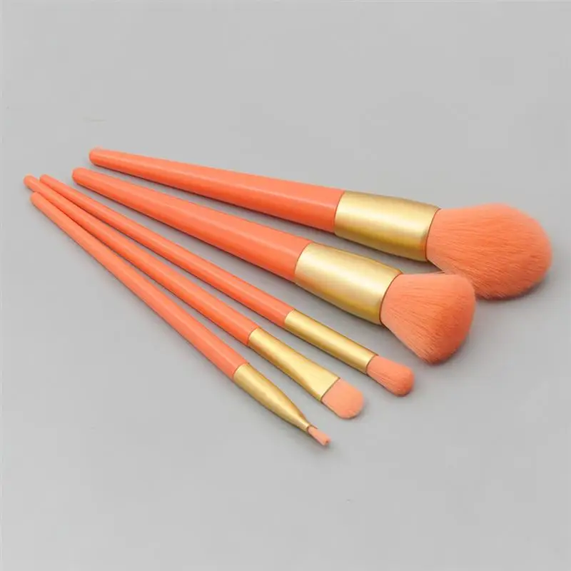 5pcs in 1 Set Cosmetic Brushes Portable Cone Shape Makeup Tools Makeup Brushes Set for Women Ladies
5pcs in 1 Set Cosmetic Brushes Portable Cone Shape Makeup Tools Makeup Brushes Set for Women Ladies