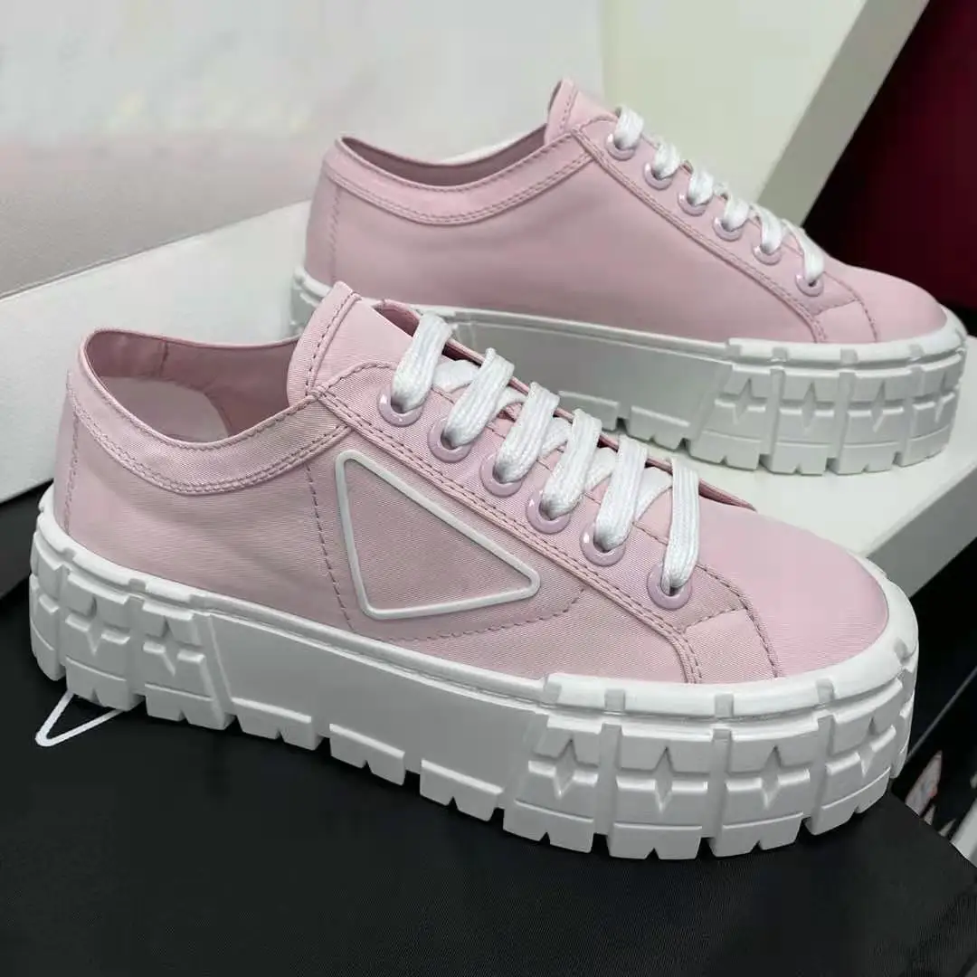 Women High-quality Thick-soled Canvas Shoes Spring New Low-top Platform White Shoes Womens Shoes High-heeled Simple Casual Shoes
Women High-quality Thick-soled Canvas Shoes Spring New Low-top Platform White Shoes Womens Shoes High-heeled Simple Casual Shoes